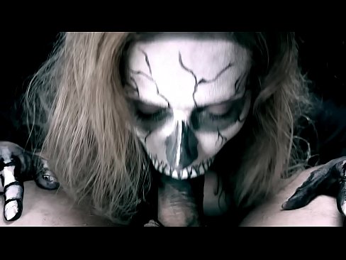 ❤️ Demoniczna dziewczyna ssąca kutasa swoimi czarnymi ustami i połykająca spermę. ️❌ Sex video at us pl.yh9n.top ﹏